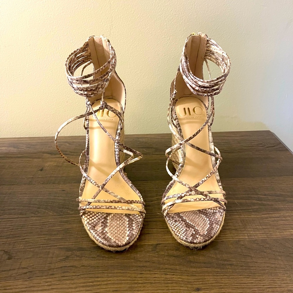 Jennifer Lopez Wedges